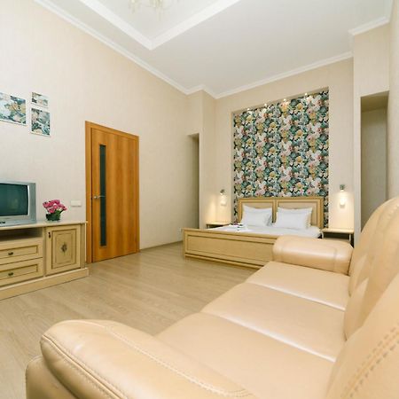 Apartment Baseina Khreschatyk Киев Екстериор снимка