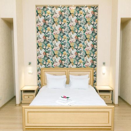 Apartment Baseina Khreschatyk Киев Екстериор снимка